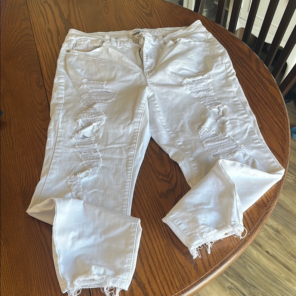 White Distressed Women's Jeans